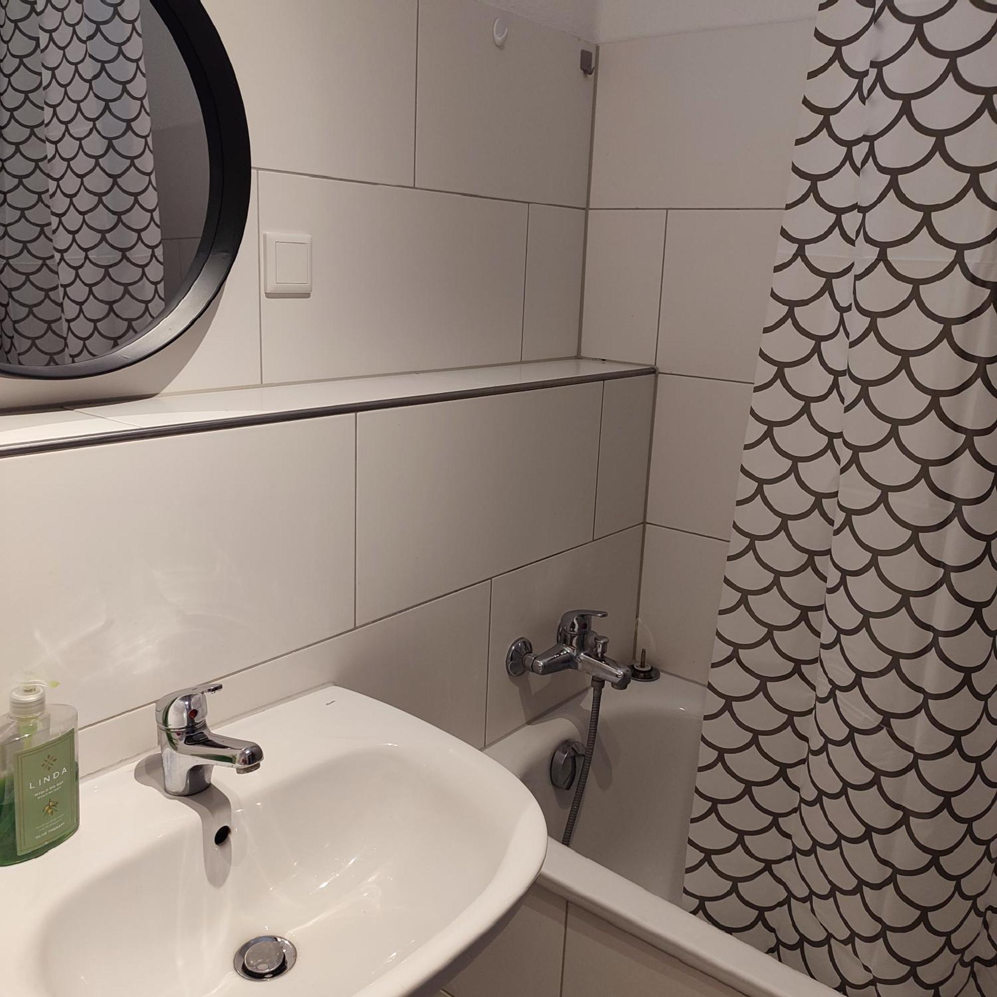Ferienwohnung Monteurwohnung Messewohnung Duisburg Sued Grenze Duesseldorf 6 Personen מראה חיצוני תמונה