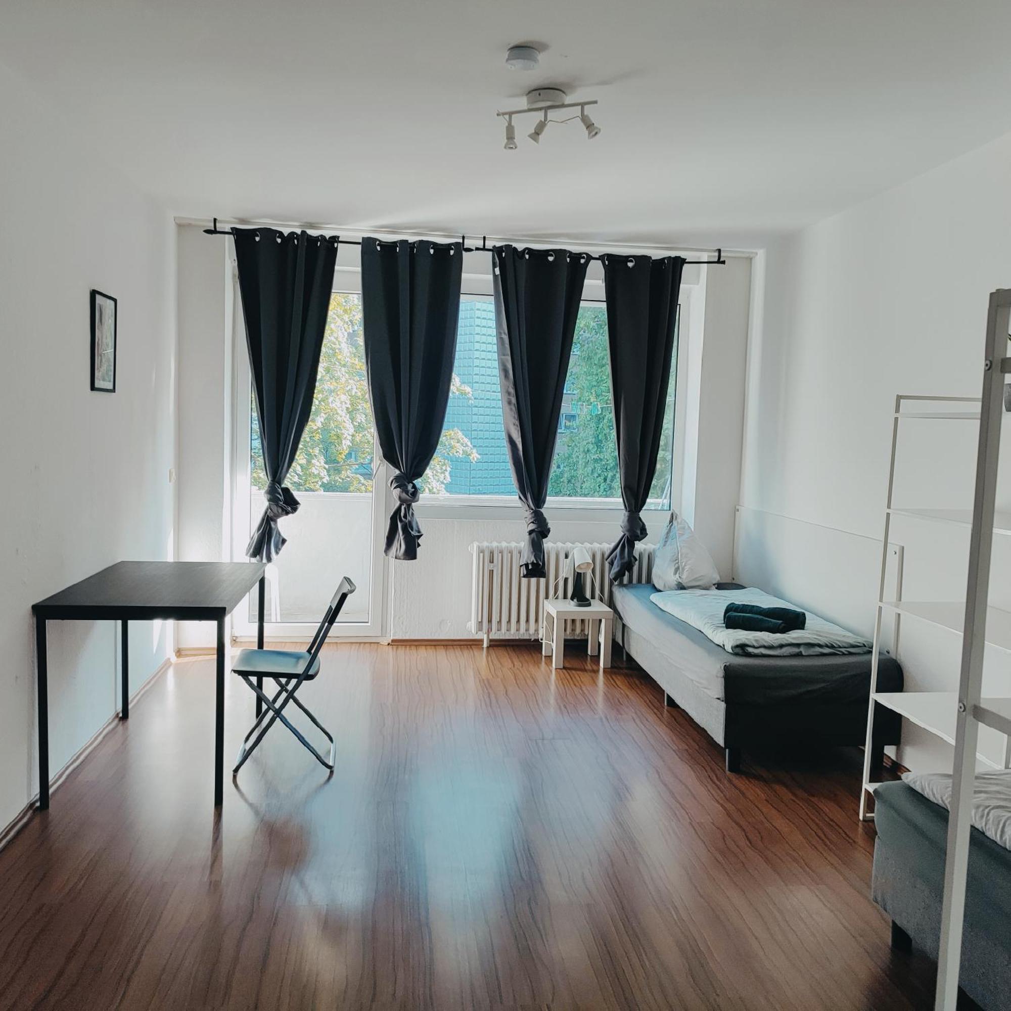 Ferienwohnung Monteurwohnung Messewohnung Duisburg Sued Grenze Duesseldorf 6 Personen מראה חיצוני תמונה